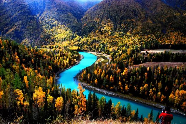 阿勒泰秋季旅行,新疆旅行阿勒泰秋天