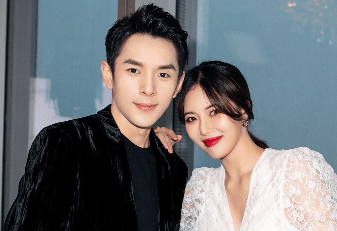 李佳琦必买的10件单品,李佳琦都带火了哪些护肤品