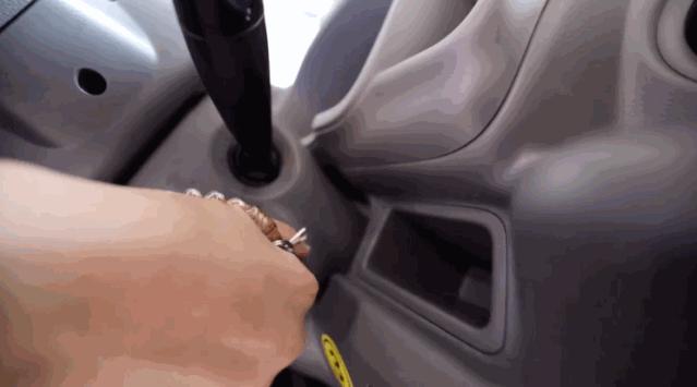 日本快递女员工,真实的日本女快递员