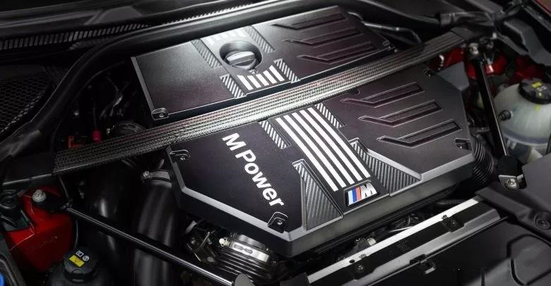 新款宝马m4什么发动机,宝马m4s55和f82的发动机哪个好