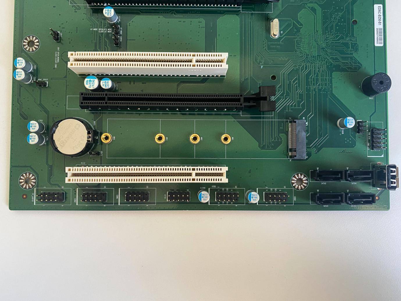 cpu安装在主板上还能拿下来吗,电脑换了主板和cpu需要重装系统吗