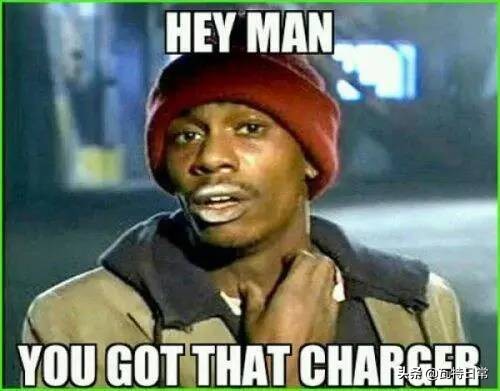 国外有人发明了一款新颖的充电宝,外国人第一次用中国充电宝