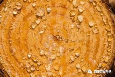 木制家具味道怎么去除,实木家具的气味怎么除掉