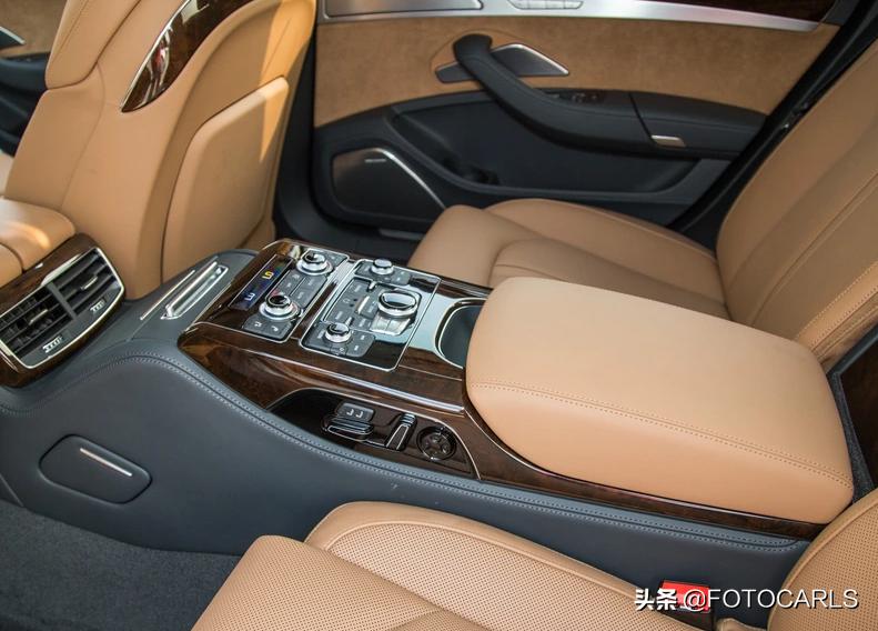 奥迪a8l比奥迪a6l好在哪里,奥迪a8l2022款6.0