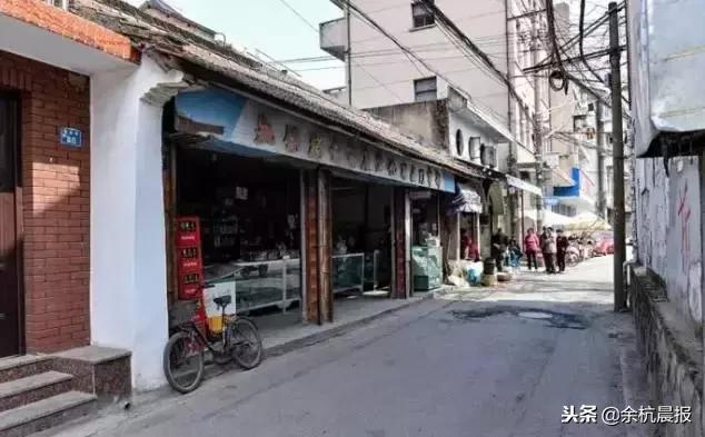 从惠仁家园这里到瓶窑有多远,杭州余杭瓶窑这里有学厨师的吗