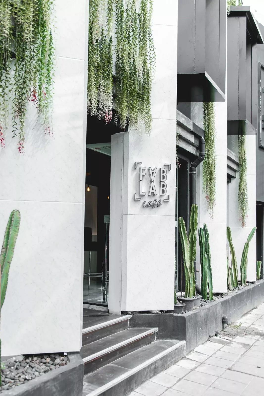 泰国便宜小众潮牌衣服,最近很火的泰国潮牌衣服