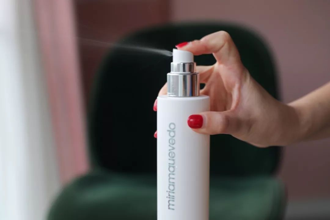 章小蕙推荐的淡斑好物,章小蕙分享化妆品