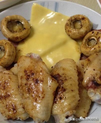 猫粮造假骗局曝光,巅峰风干猫粮真假辨别