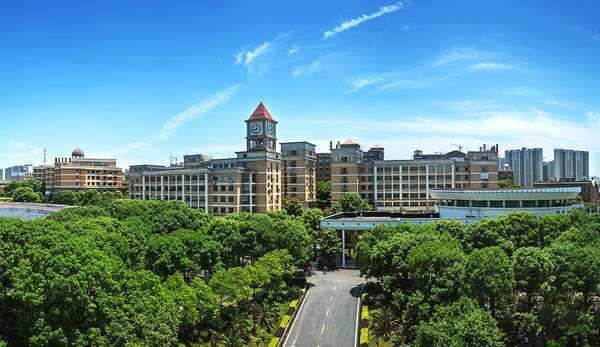 湖南猎鹰技工学校是中专吗,湖南猎鹰技工学校在哪里