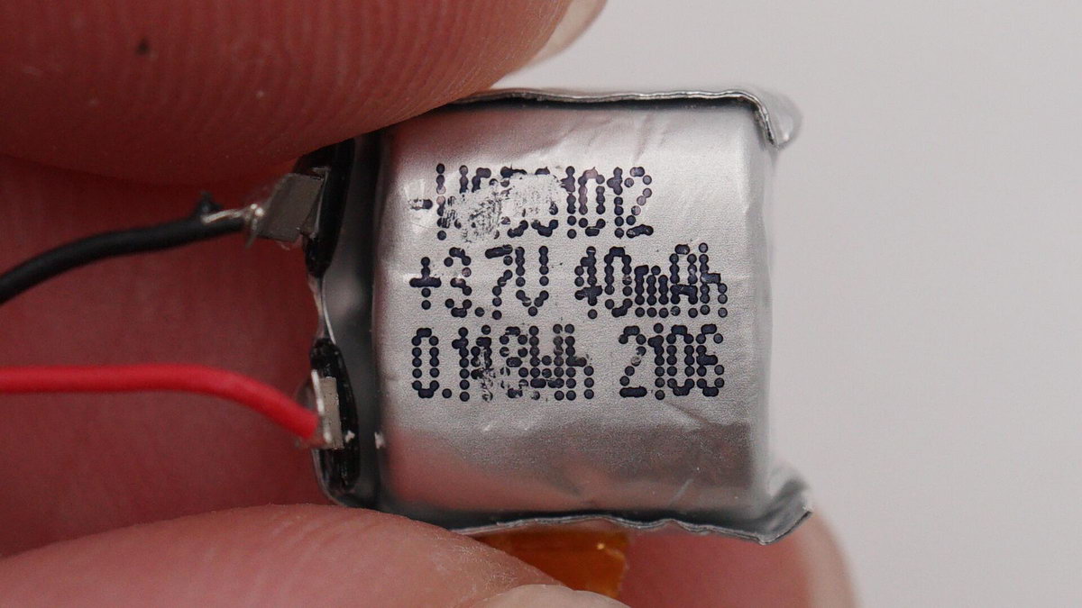 远销非洲的TWS真无线耳机应该注意什么？拆解传音TECNOBuds2看看