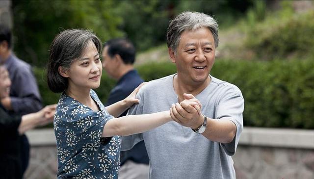 父母爱情中的经典爱情评价,如何评价父母爱情原著小说