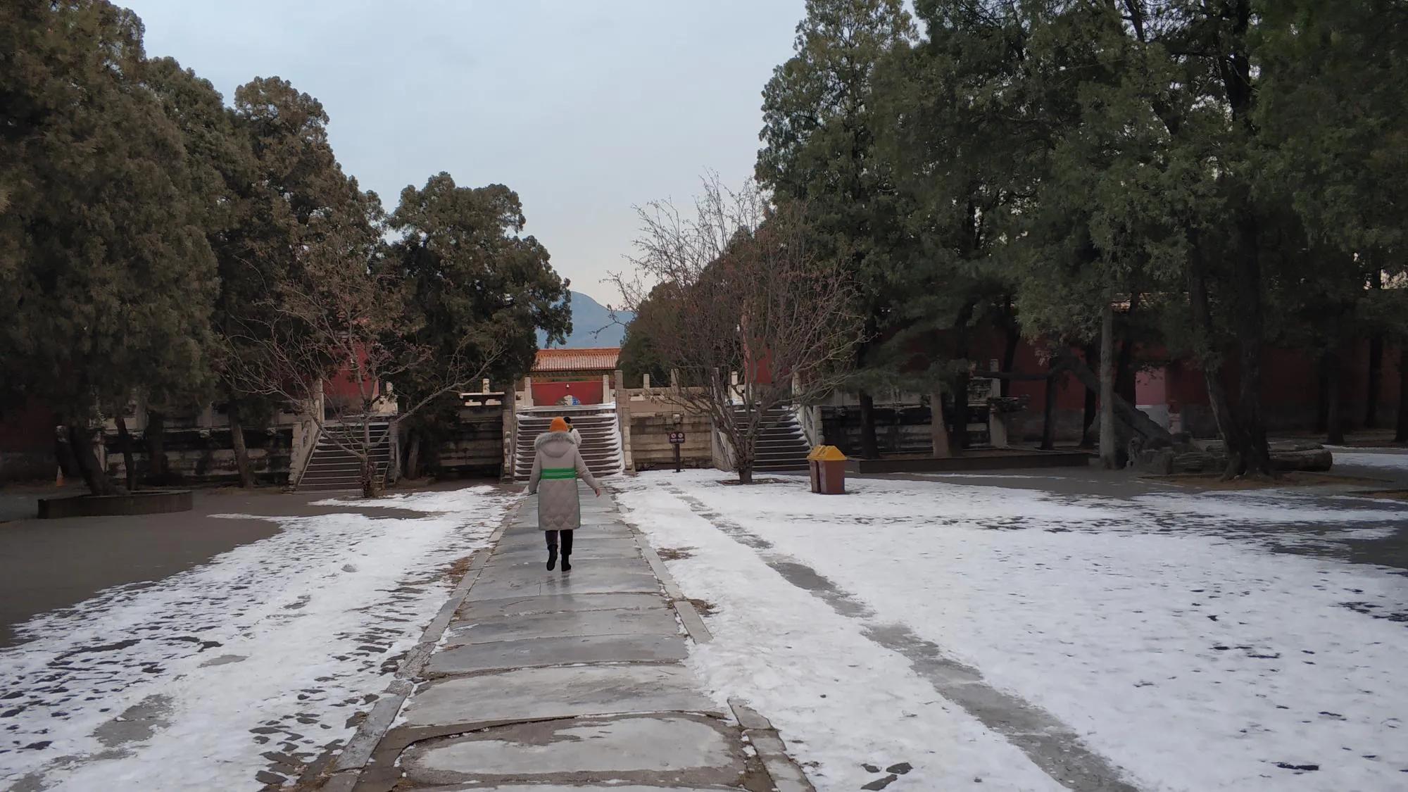 明十三陵景陵三大诡异事件,明十三陵宝物