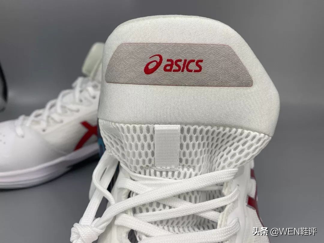 教练穿球鞋,教练穿nike