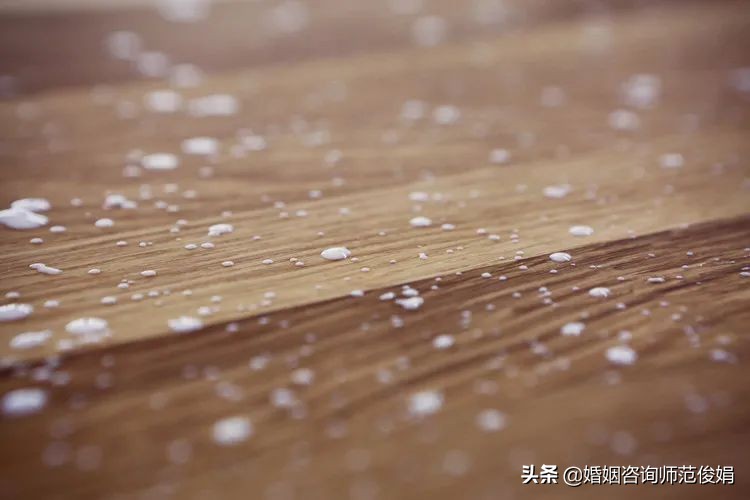 老婆坐月子极度矫情怎么办,老婆坐月子特别作