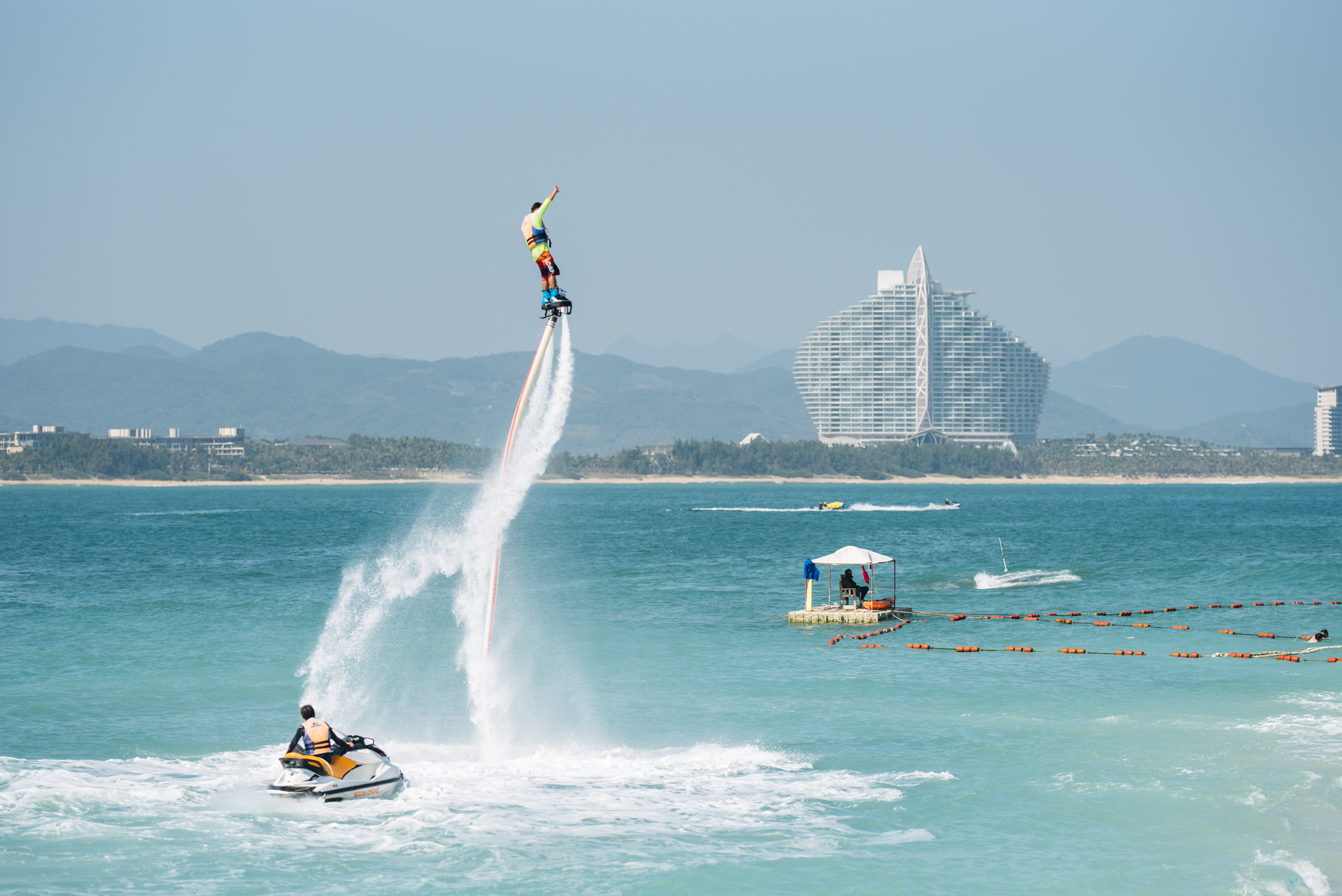 三亚旅游业恢复正常了吗,三亚旅游业恢复到旺季的火爆视频
