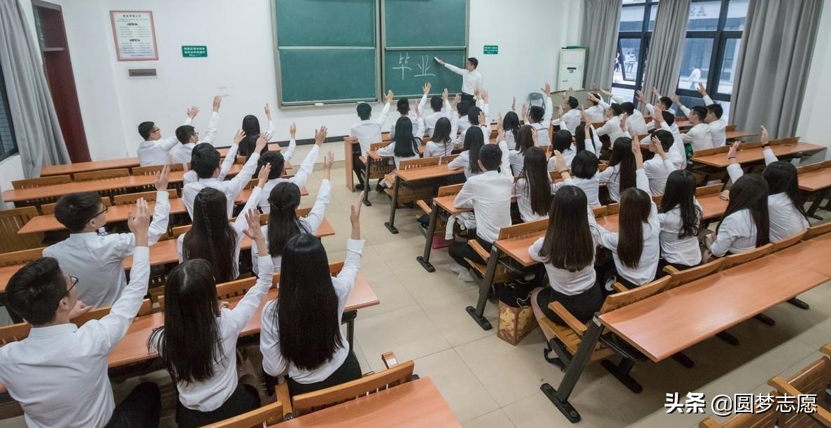 河南考生二本线值得报的几所学校,河南文科二本压线公办大学排行榜