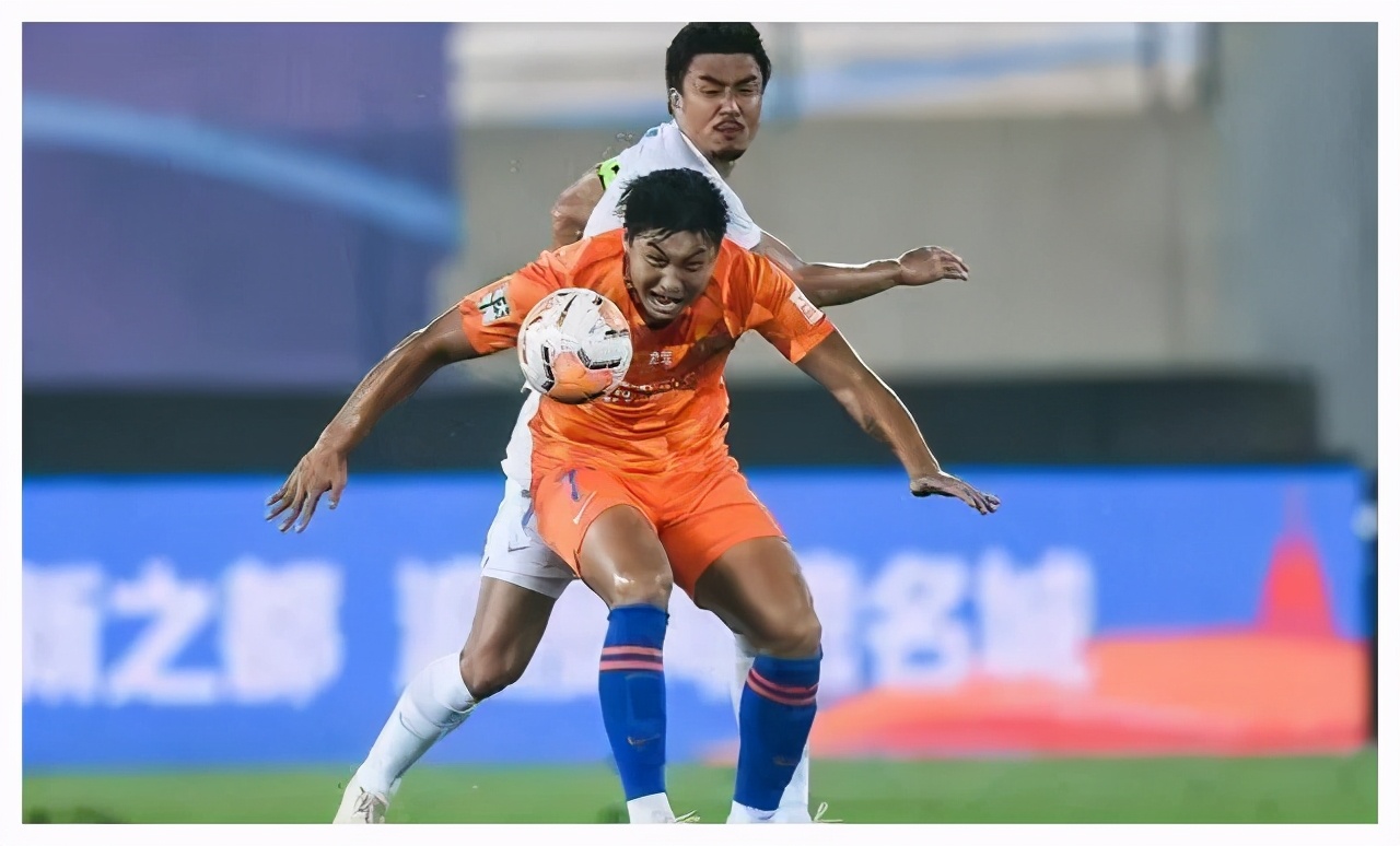 郭田雨国足进球视频,官方专访山东鲁能泰山球员郭田雨