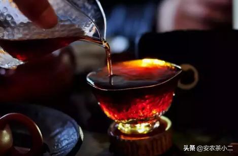 怎样辨别生普洱茶饼的好坏,如何辨别小青柑普洱茶的好坏