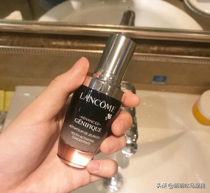 美白精华排行榜前十名sk2,skii小白灯美白精华