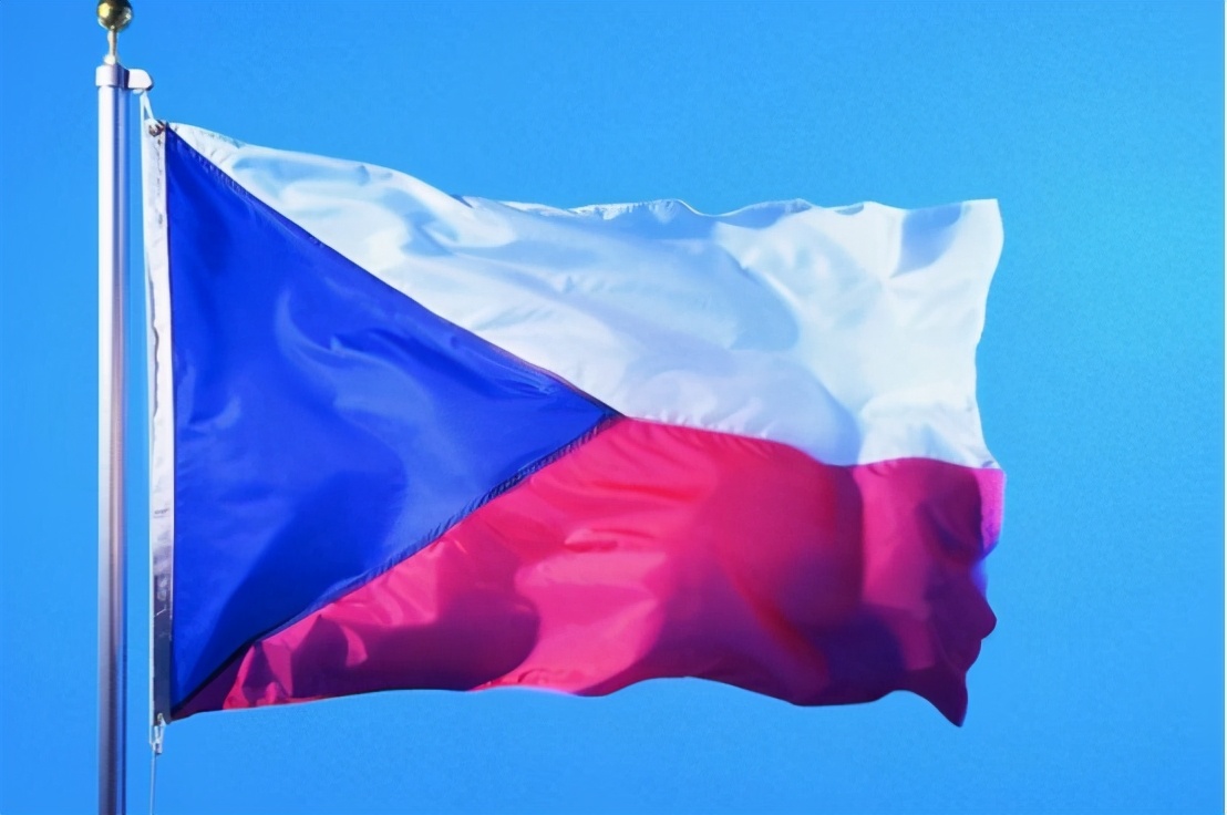 欧洲是怎样应对美俄中的大国的,美国对捷克政策