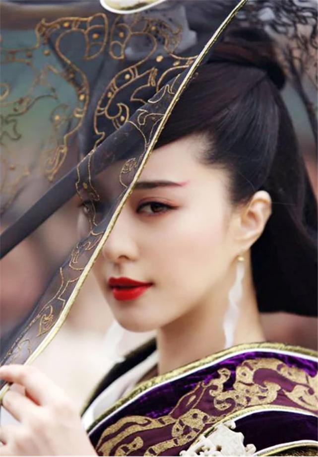 女生这4种眼型，颜值都不低，尤其第3种，是直男公认的天仙眼！