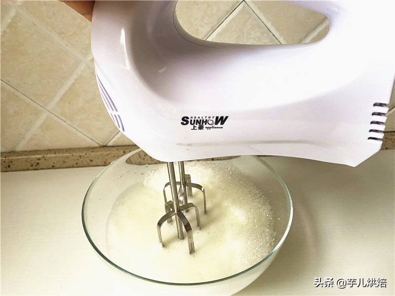 戚风蛋糕的家常做法自己制作,黑麦戚风蛋糕做法