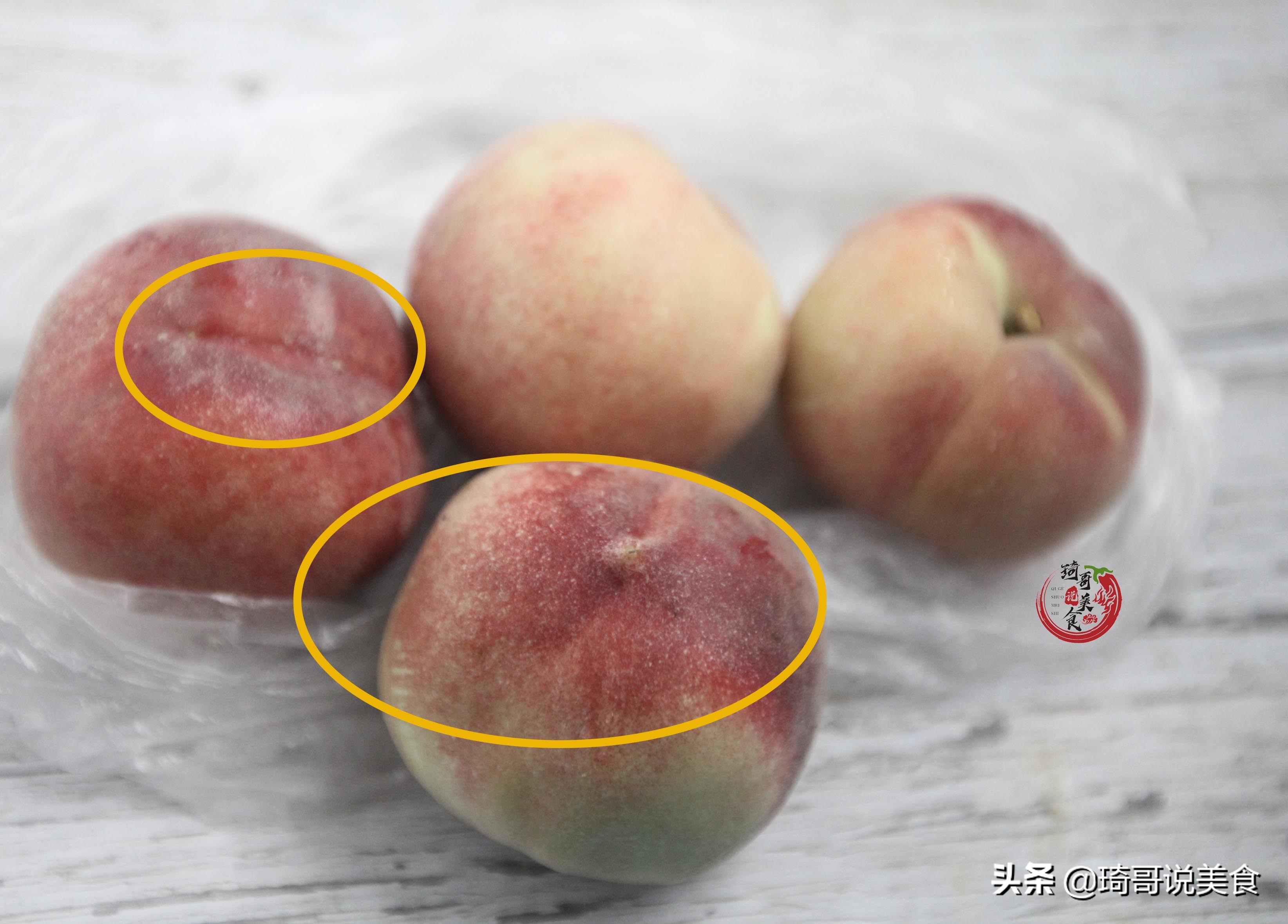 买桃子要怎么挑,买桃子挑公的母的