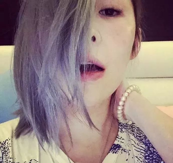 萧亚轩时隔六年重回舞台,不管时隔多久依旧如故