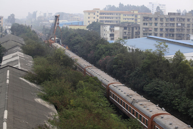 中山与湛江哪个更有发展前景,湛江哪个区发展更有前景