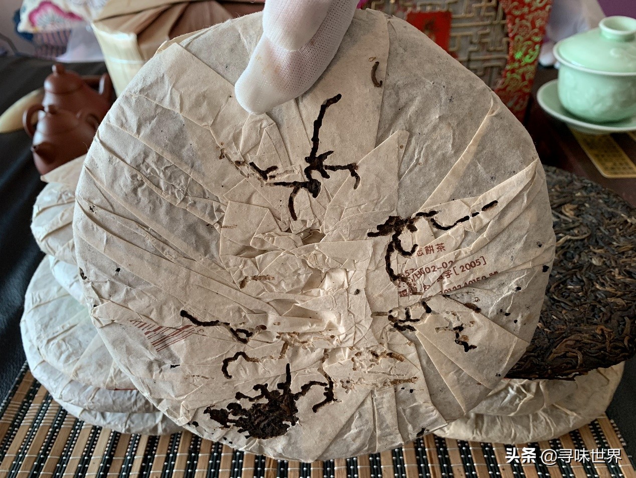 普洱茶有霉味怎么清除,陈年普洱茶有霉味怎么解决