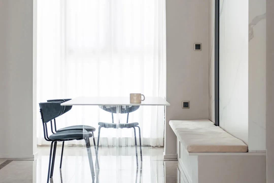 95后小姐姐温暖三居，家里电视背景和餐桌竟然都是悬浮的