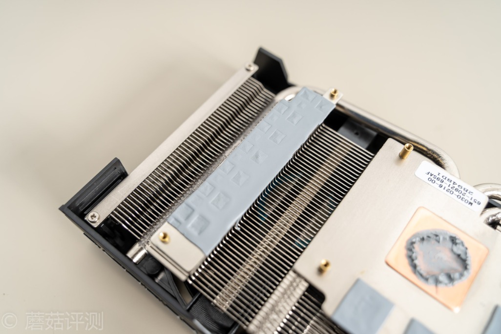 蓝宝石rx5808g超白金oc拆机,蓝宝石rx5500xt白金版8g拆机