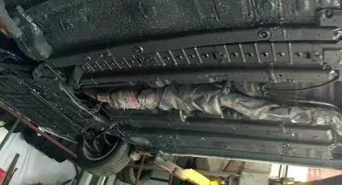 底盘装甲跟普通的有什么区别,底盘装甲到底有没有必要做