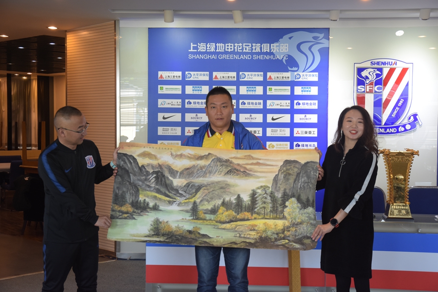 涓秴瀹樺井,涓秴瀹樺崥