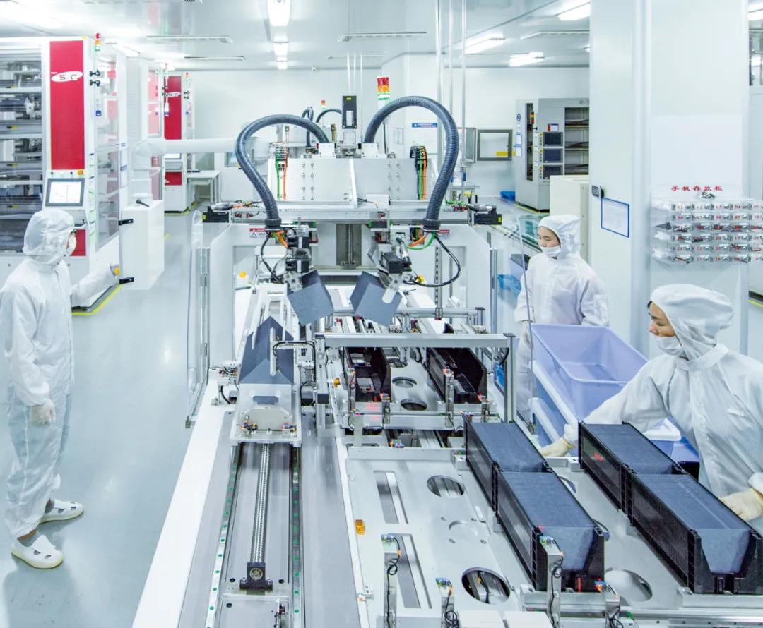 世界就在脚下,世界就在