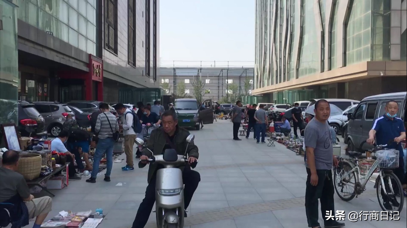 府庙古玩地摊每周日大集,每周四古玩集市