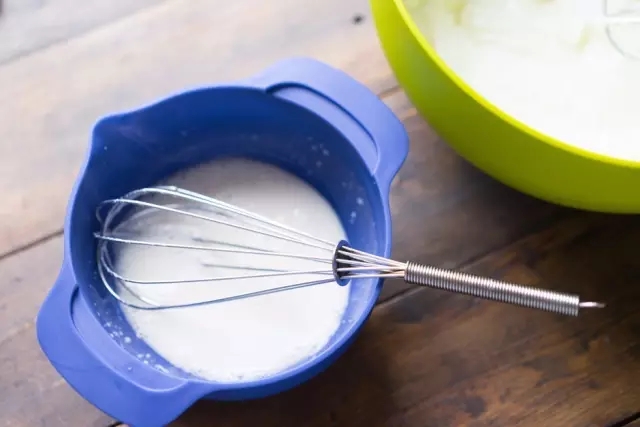 简单8寸芒果慕斯最佳配方,颜值高又超级好吃的芒果慕斯