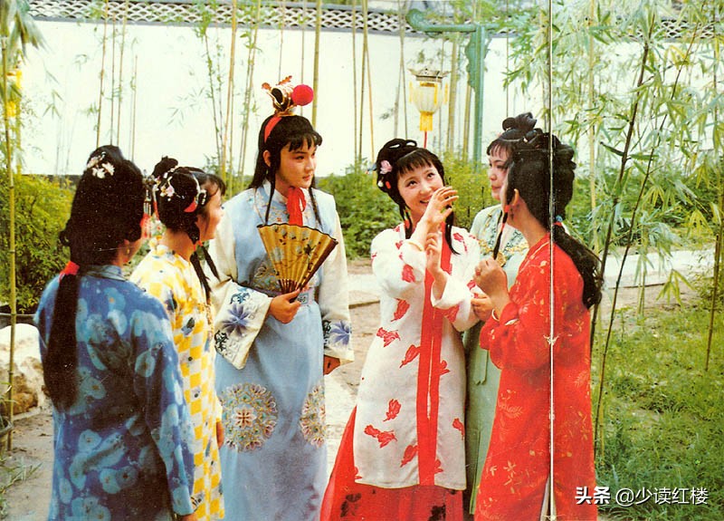 古代的有钱人怎么过元宵节？让*瓶金**梅和红楼梦告诉你