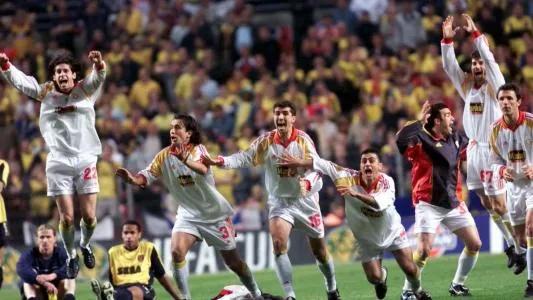 加拉塔萨雷vs兰纳斯比分预测,兰纳斯vs加拉塔萨什么时间比赛