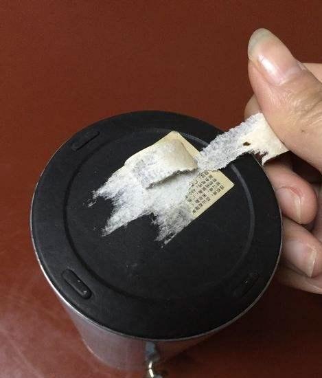 如何清除标签残留胶,撕了标签有一层胶水怎么去除
