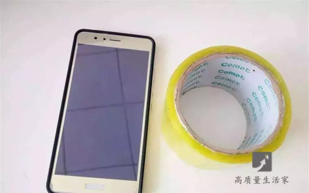 千万别大意要定时清理手机垃圾,手机快速清理垃圾三年都不会卡