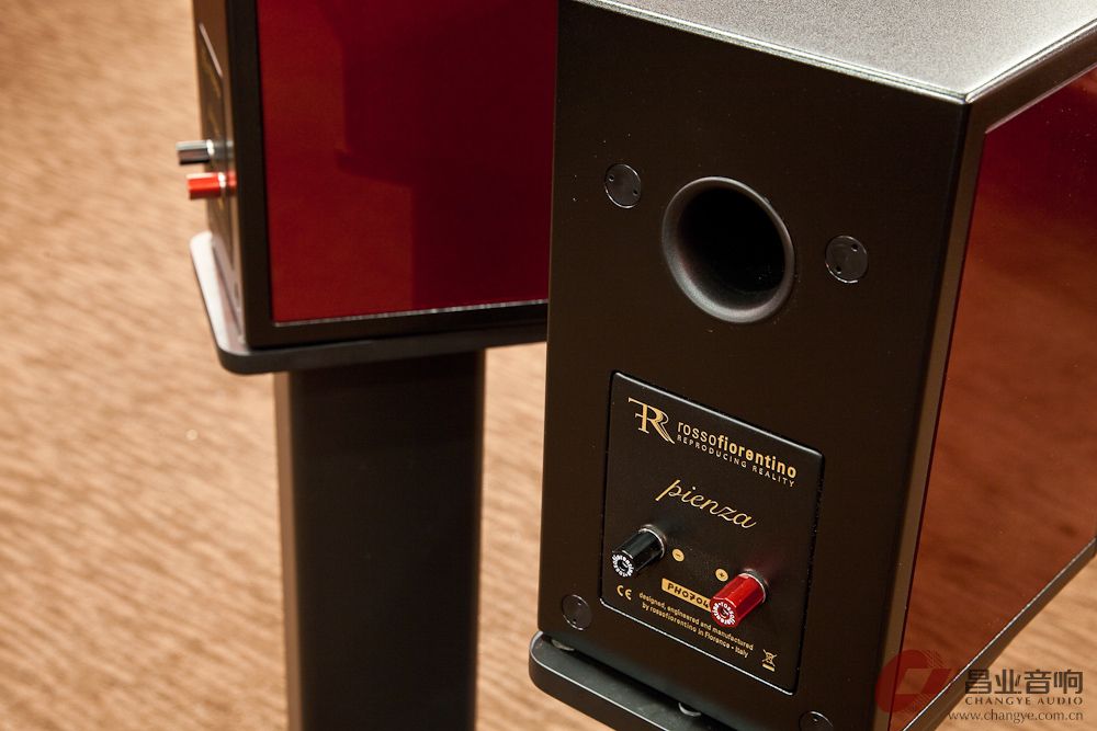 鎰忓ぇ鍒﹔ossofiorentino闊崇绯诲垪,鎰忓ぇ鍒﹔osso闊崇