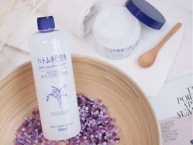 适合混油皮学生平价水乳100元以内,护肤水乳推荐30岁平价