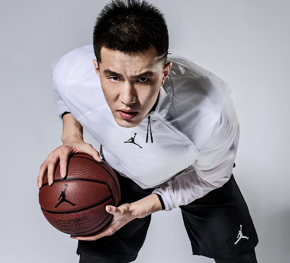 辽宁第一控卫郭艾伦,中国男篮控卫郭艾伦