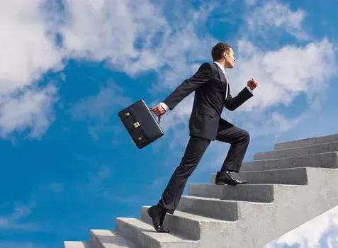 如何做一名优秀的销售员,如何做一名优秀的销售管理者