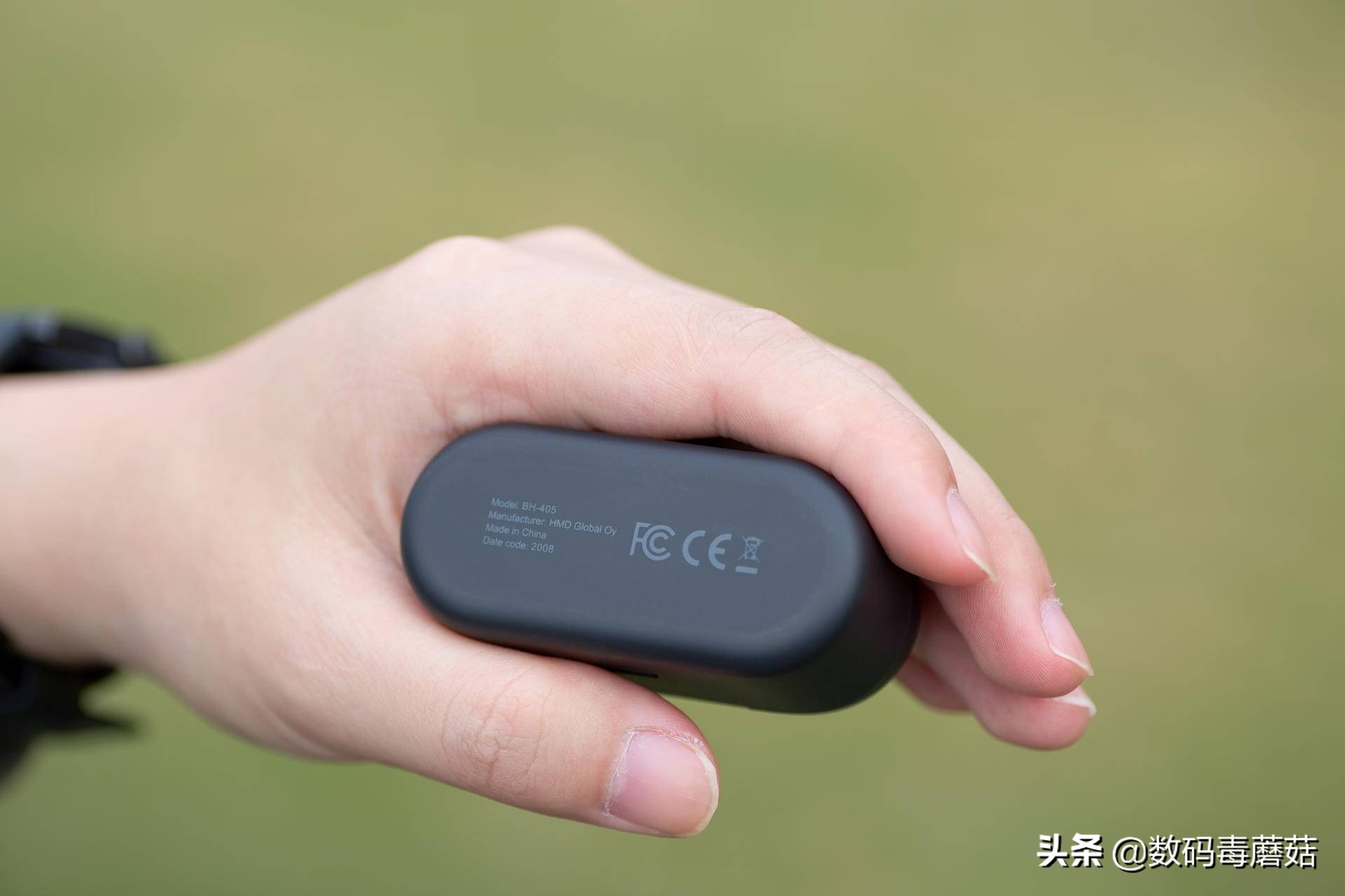 百元左右的tws耳机哪个好,百元tws半入耳耳机评测