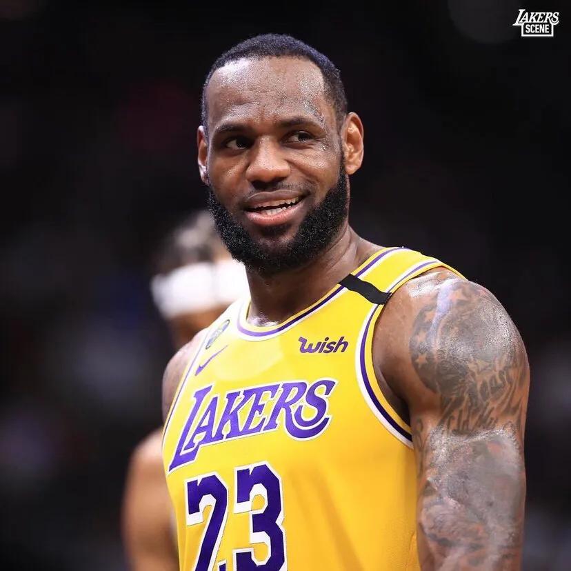 詹黑是个什么群体,詹黑都是怎样的人