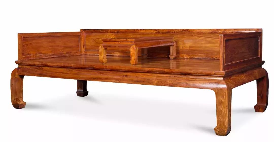 哪一种罗汉床最实用,适合在客厅罗汉床当卧具