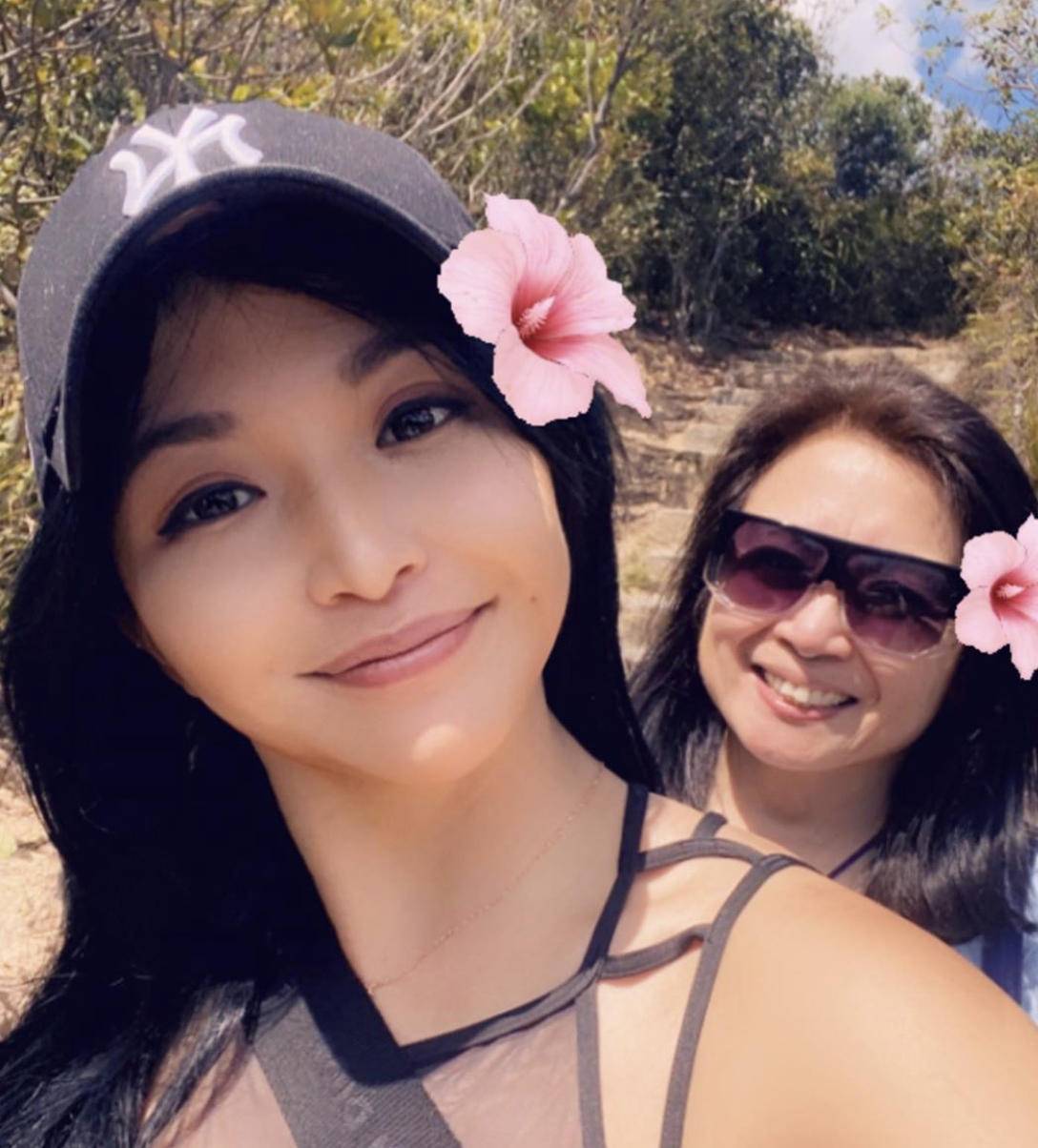 TVB性感小花穿黑色小背心打篮球站C位曾酒后驾车导致交通意外