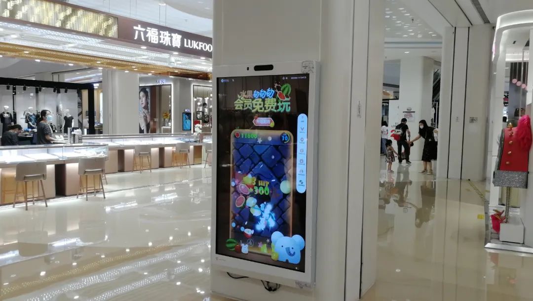 年销35.5亿，坪效深圳第一！这个商场凭什么？